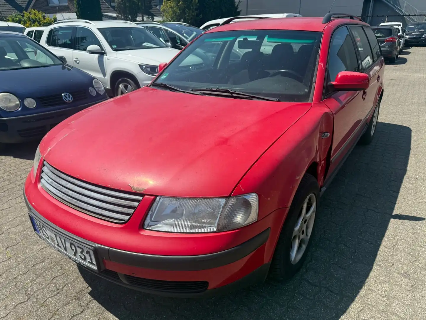 Volkswagen Passat 1,8 Automatik Klimatronic Rouge - 2