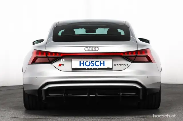 Audi e-tron GT S quattro HEAD-UP ALLRADLENKUNG PANO LASER ++ Ansicht 47