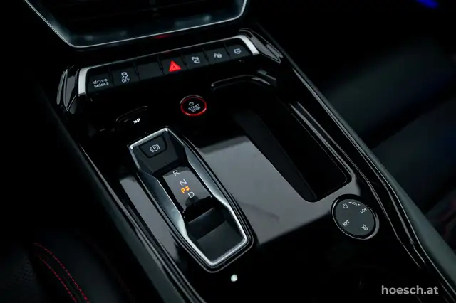 Audi e-tron GT S quattro HEAD-UP ALLRADLENKUNG PANO LASER ++ Ansicht 33