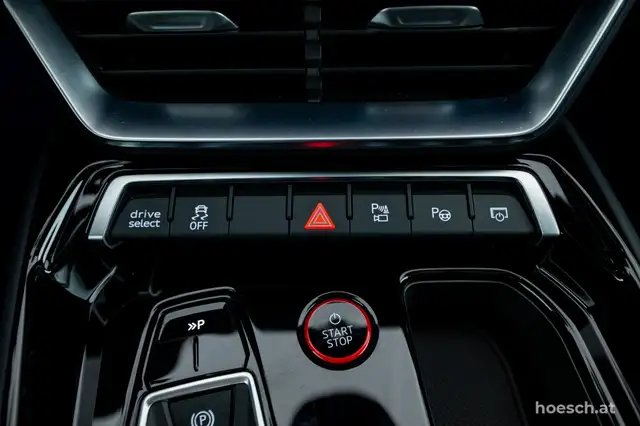 Audi e-tron GT S quattro HEAD-UP ALLRADLENKUNG PANO LASER ++ Ansicht 35