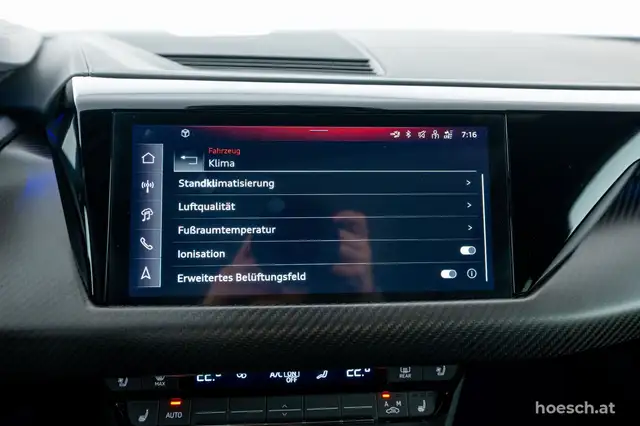 Audi e-tron GT S quattro HEAD-UP ALLRADLENKUNG PANO LASER ++ Ansicht 23