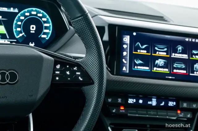Audi e-tron GT S quattro HEAD-UP ALLRADLENKUNG PANO LASER ++ Ansicht 31