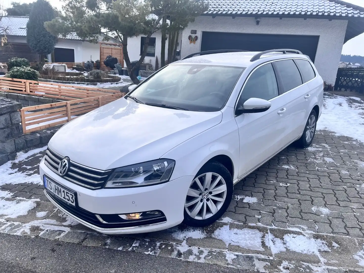 Volkswagen Passat Variant Comfortline BlueMotion*DSG*140PS* Weiß - 2