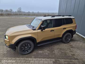 250 2.8 D-4D First Edition