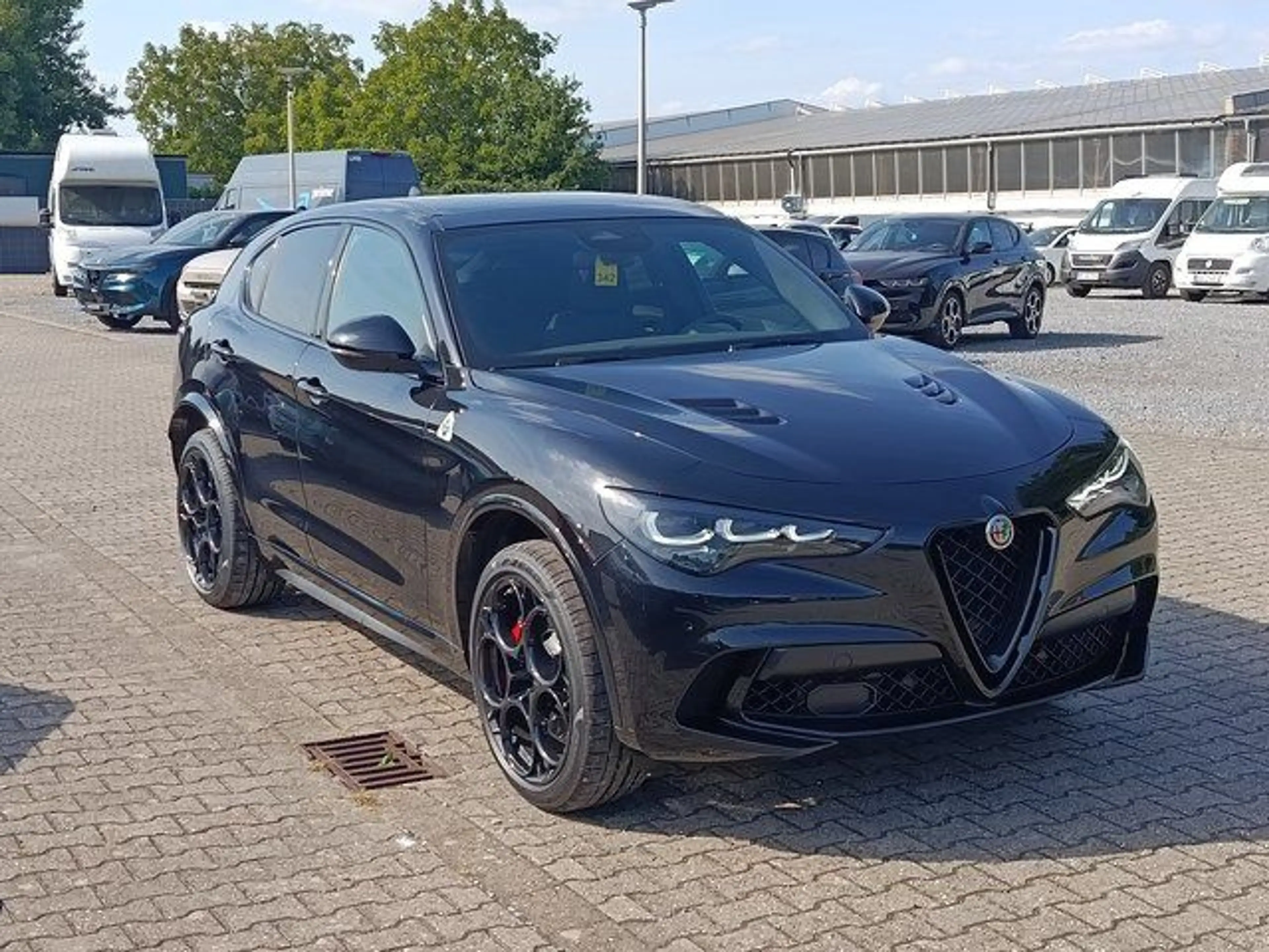 Alfa Romeo Stelvio Quadrifoglio Q4 #Pano #TechPaket — photo 7
