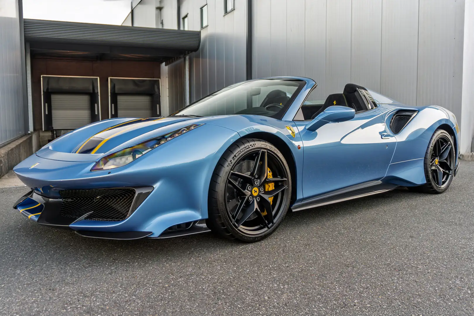 Ferrari 488 Pista Spider - Azzurro California - Carbon - Lift Albastru - 1