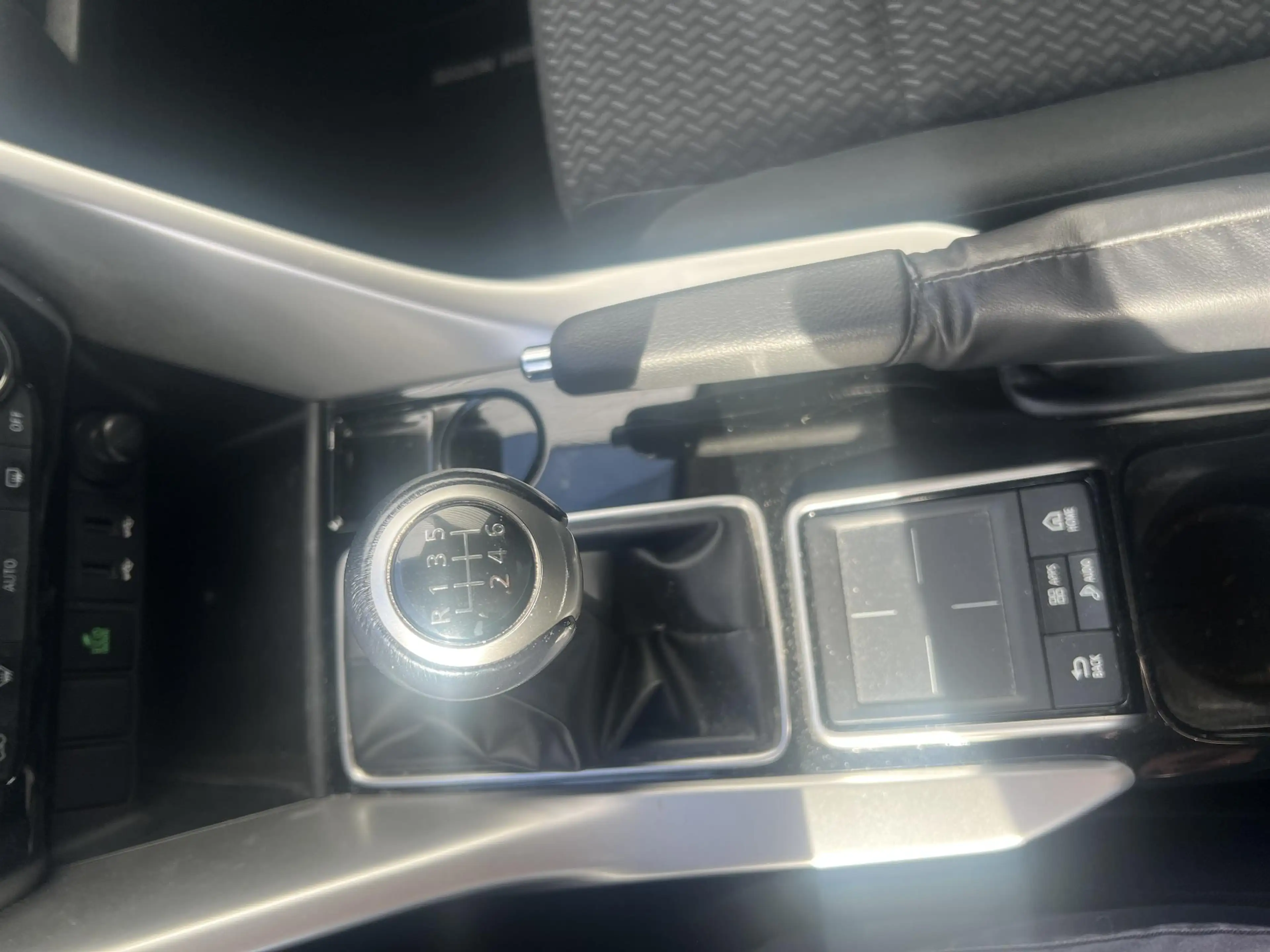 Mitsubishi Eclipse Cross 1.5 DI-T Pure 1500kg trekgewicht — photo 12