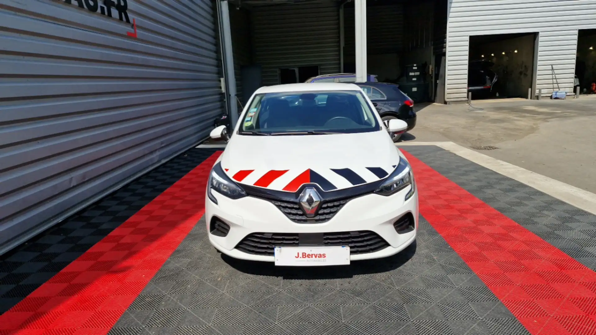 Renault Clio V SOCIETE CLIOBLUE DCI 85 AIR NAV Blanc - 2