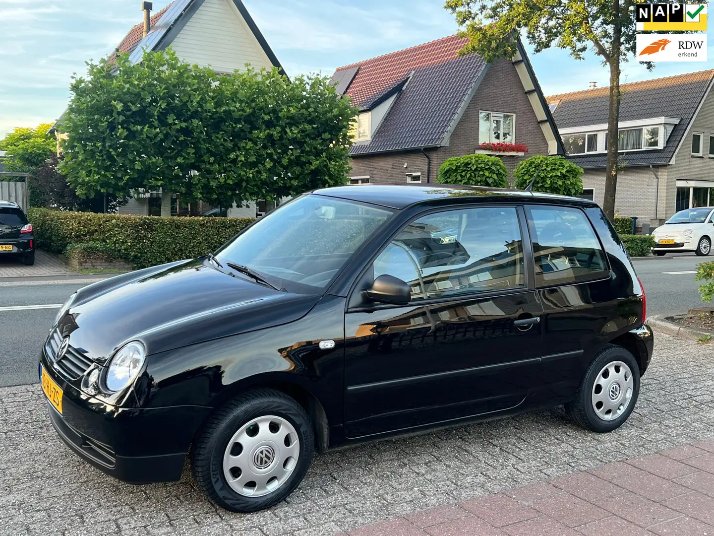 Volkswagen Lupo 1.4 Trendline 125.000 km NL-AUTO-NAP Schwarz - 1