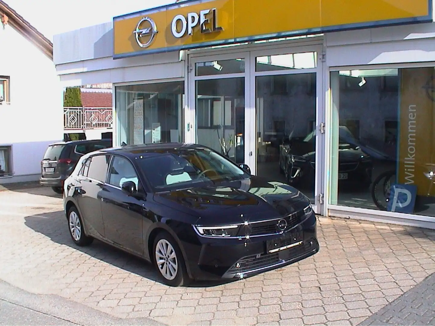 Opel Astra Elegance PurePanel Negro - 1
