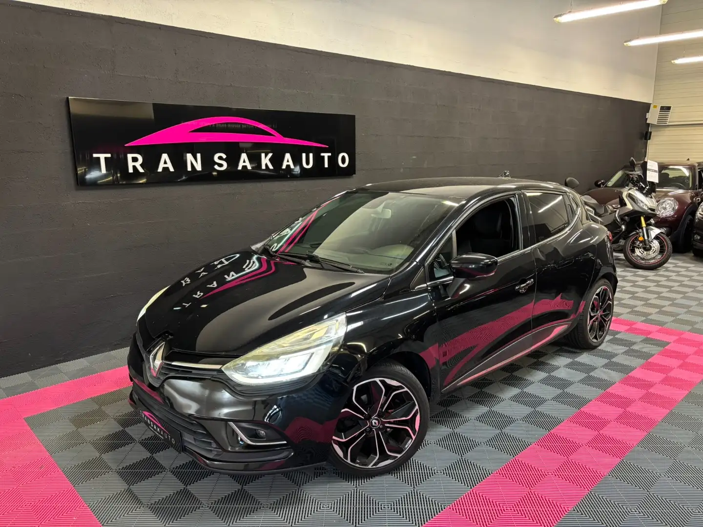 Renault Clio Intens Noir - 1