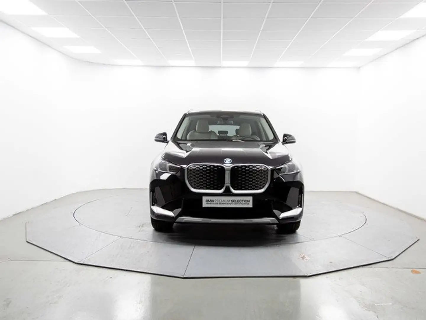 BMW iX1 eDrive20 Negro - 2