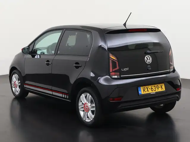 Volkswagen Up! view 6