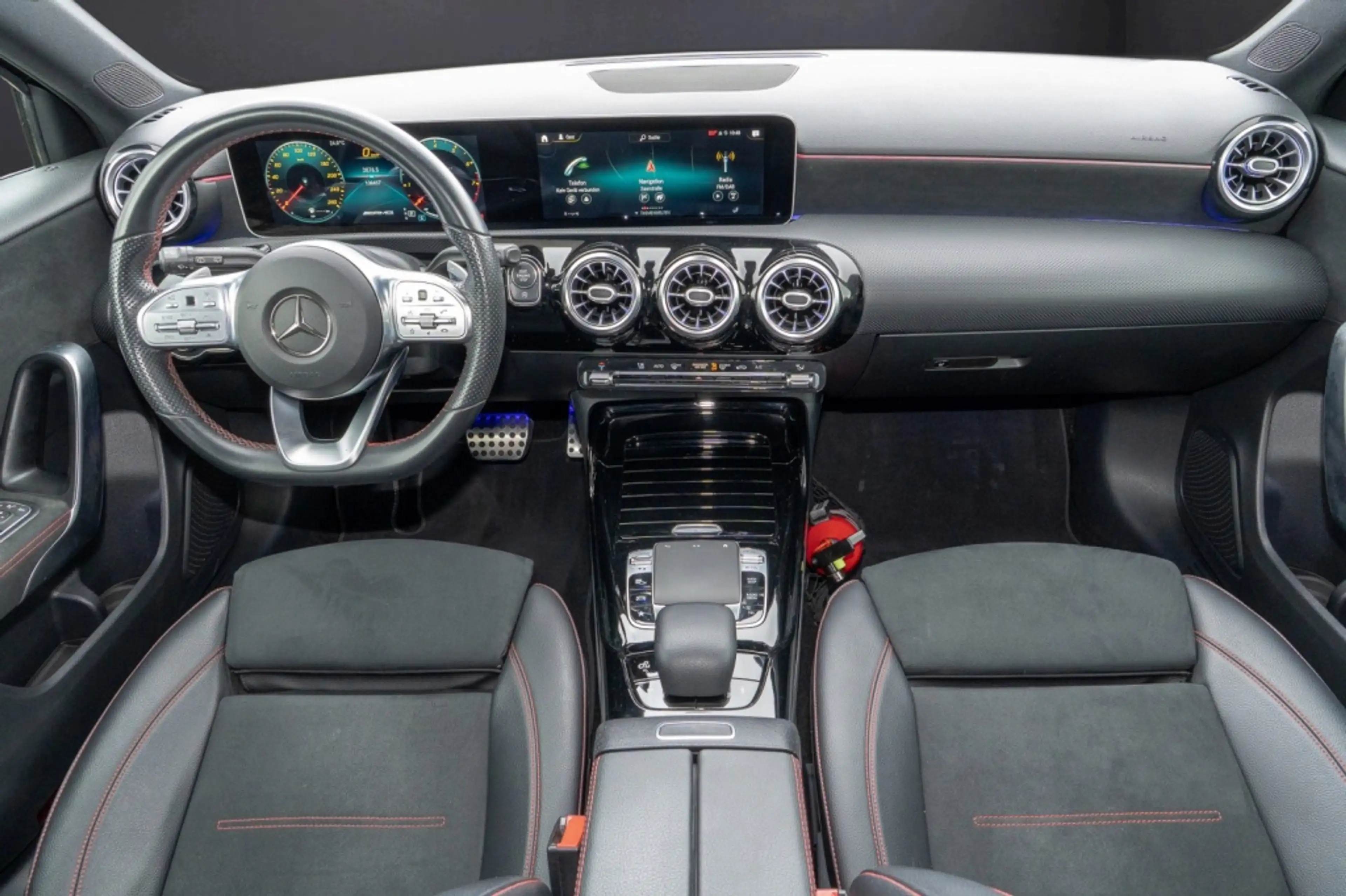 Mercedes-Benz A 35 AMG AMG A 35 4M *Night Distro BEAM AHK — photo 6