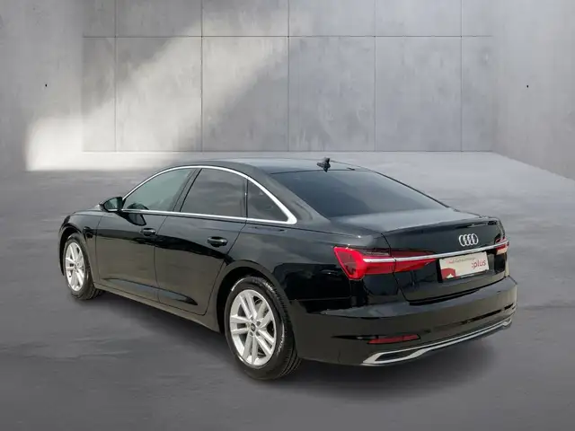 Audi A6 view 4