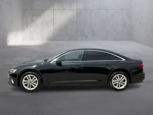 Audi A6 view 3