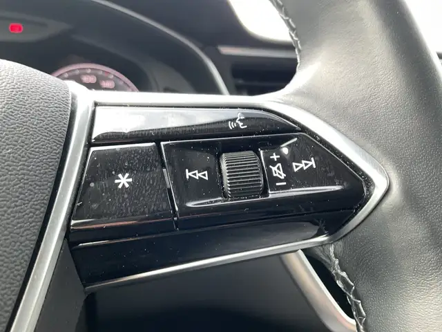 Audi A6 view 15