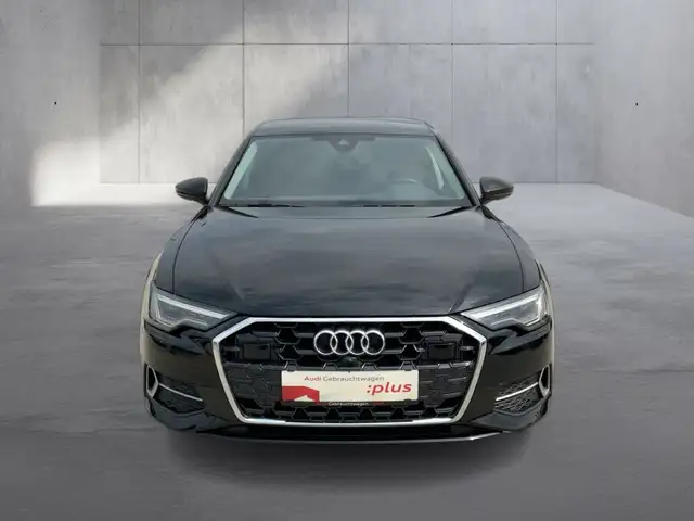 Audi A6 view 8