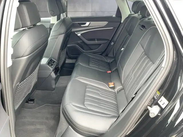 Audi A6 view 11