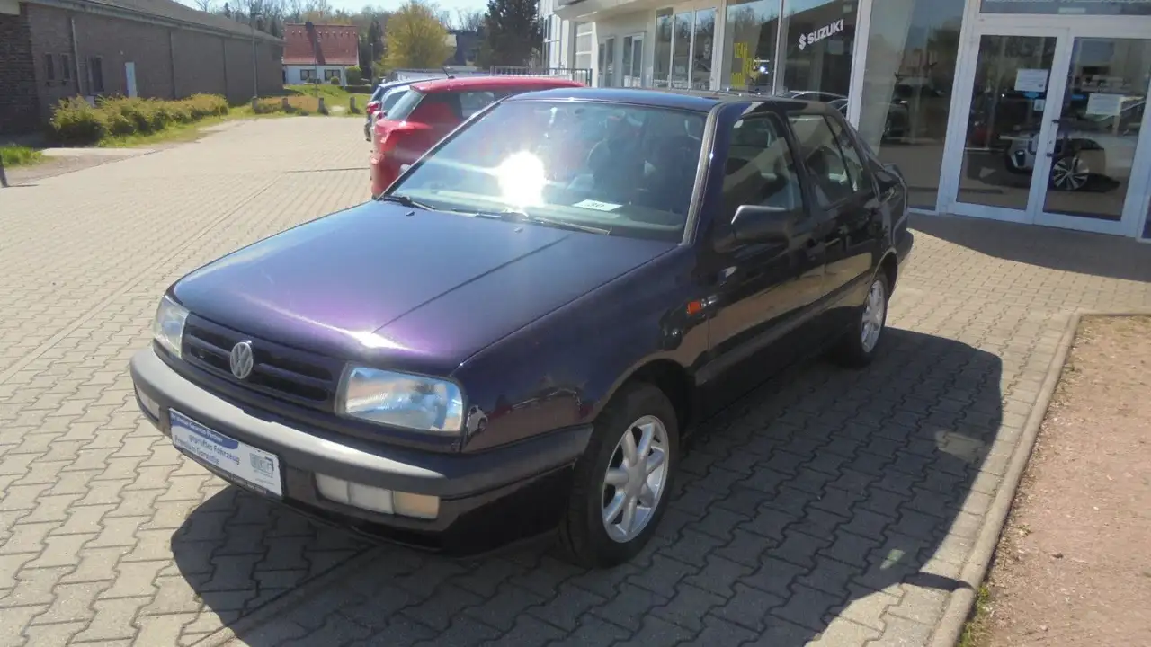 Volkswagen Vento, foto 2