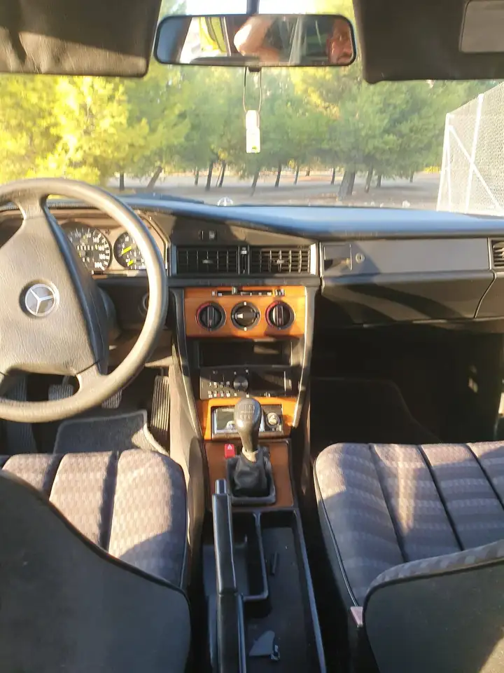 Mercedes-Benz 190 D 2.5, foto 10