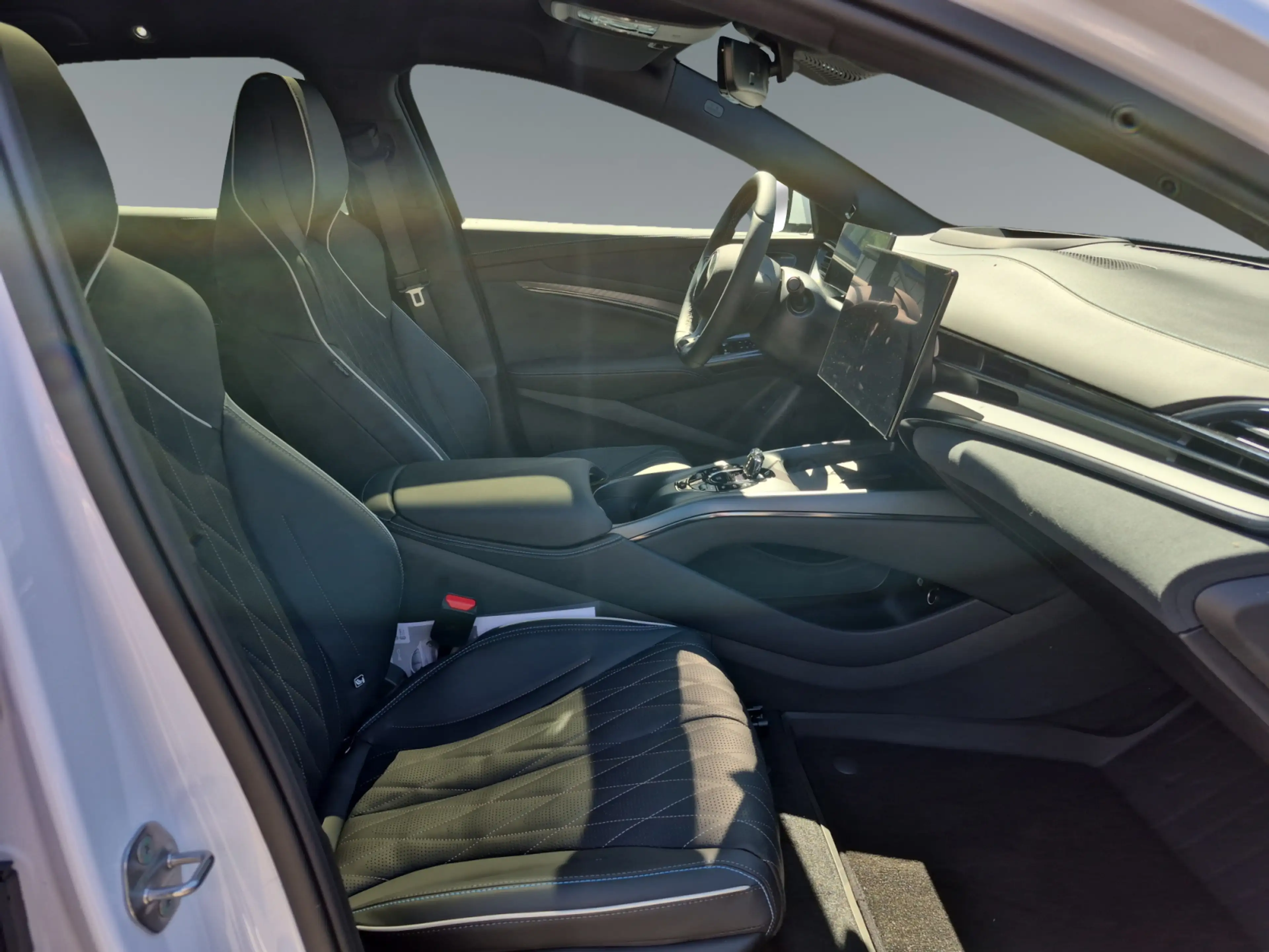 BYD Seal Excellence AWD MY26 — photo 12