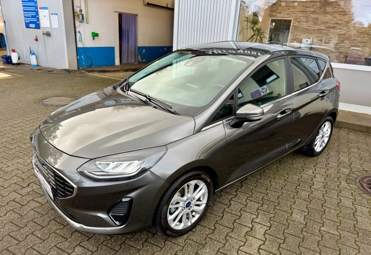 Ford Fiesta Titanium - 1