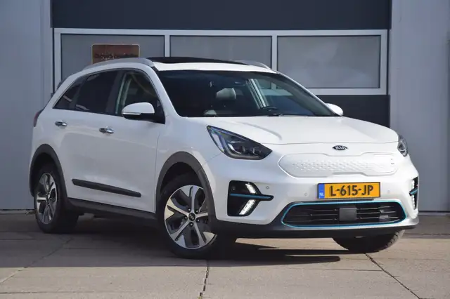 Kia e-Niro DynamicPlusLine 39 kWh SOH 100%/OPENDAK/STOELVERWA