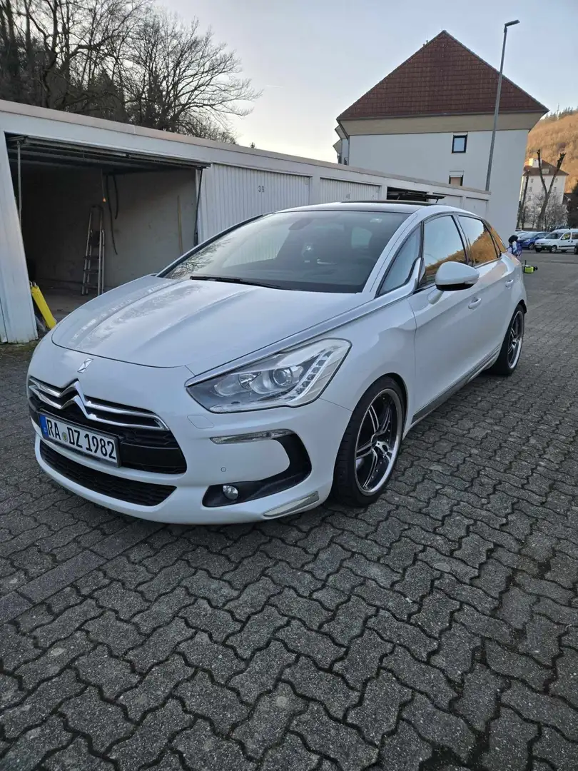 Citroen DS5 HDi 165 Aut. SportChic - 2