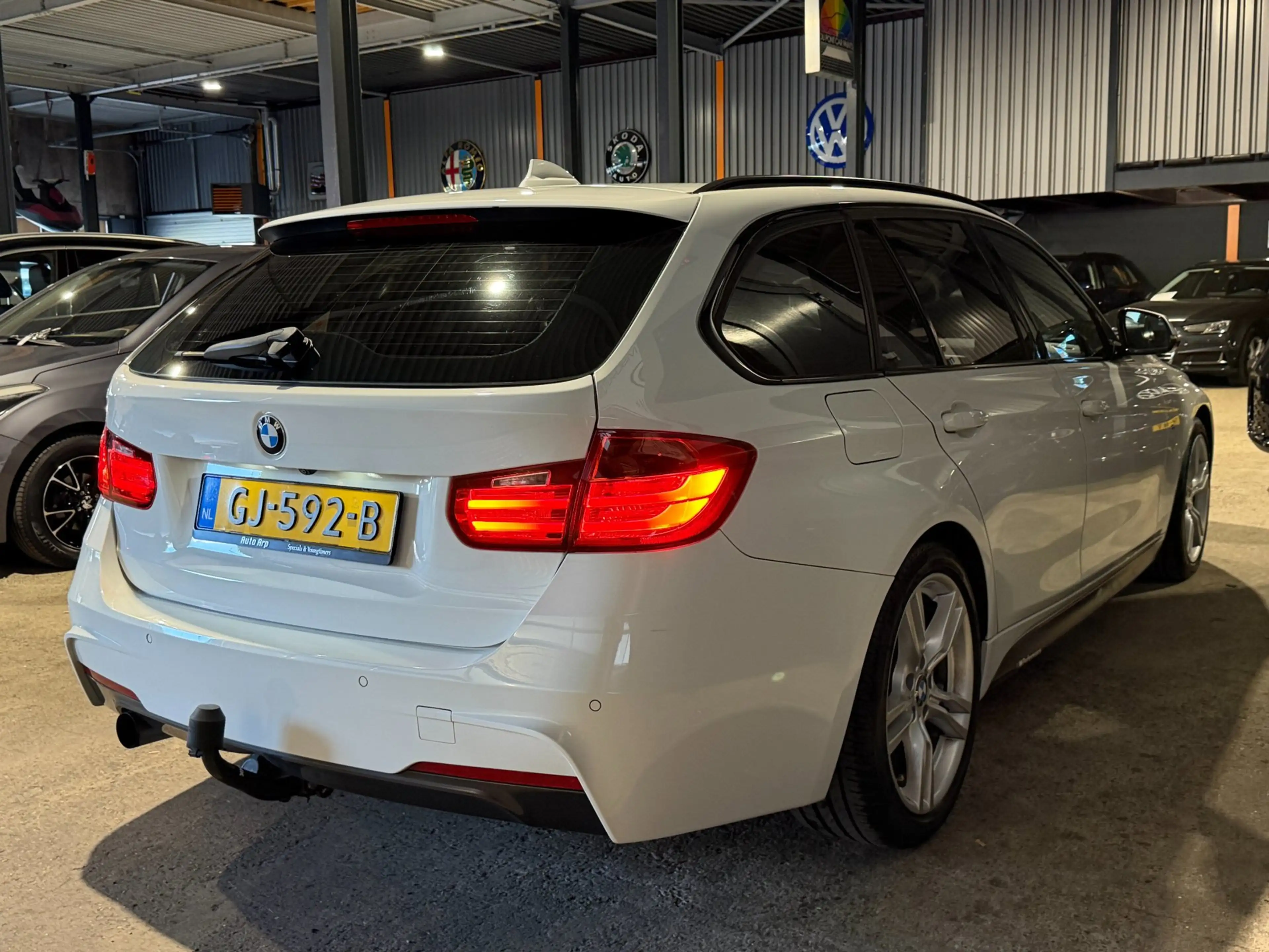 BMW 316 3-serie Touring 316i Executive M-Pack Trekhaak Cam — photo 4