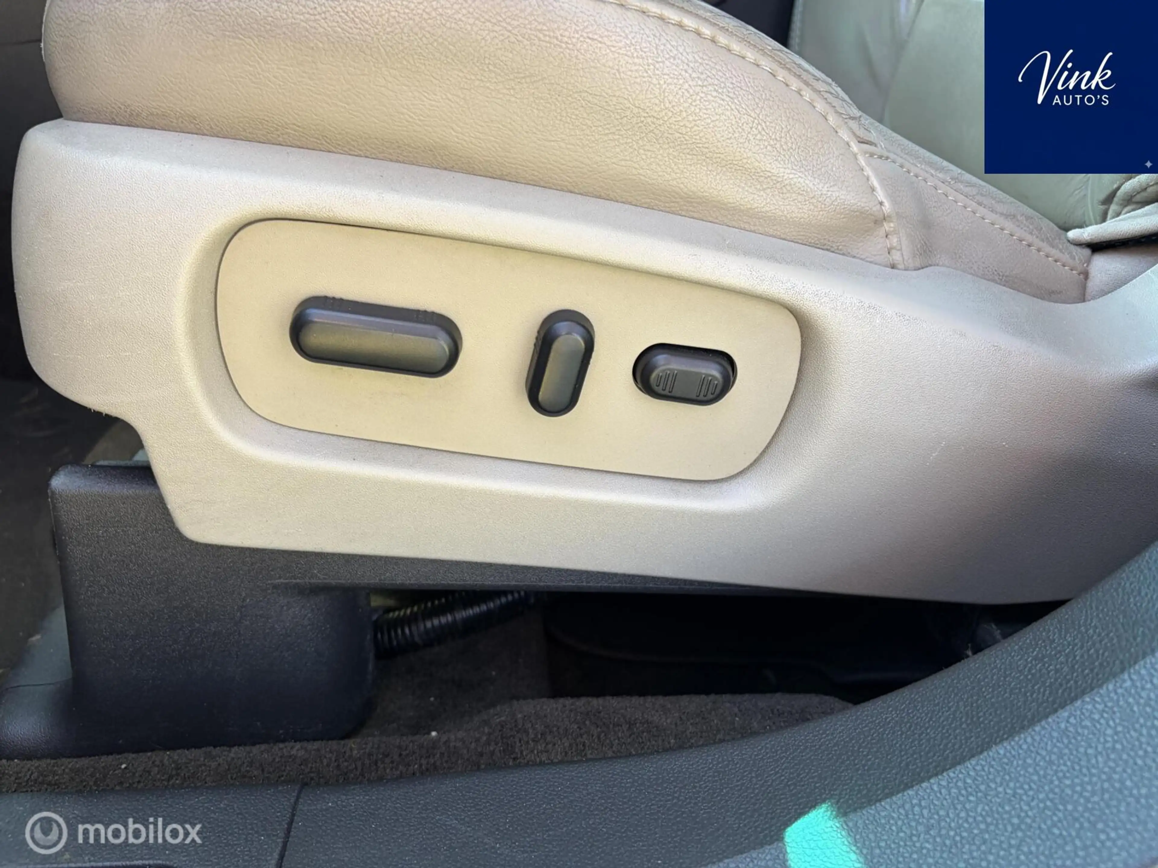 Ford Explorer 3.5 V6 | 395 PK | 7 Persoons | Full Options — photo 15