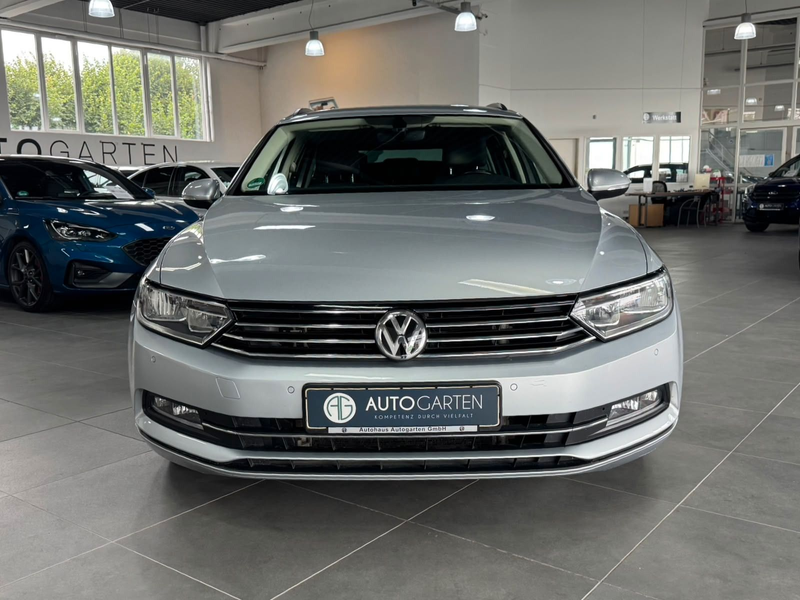 Volkswagen Passat Variant Comfortline BMT**Navi*AHK. — photo 3