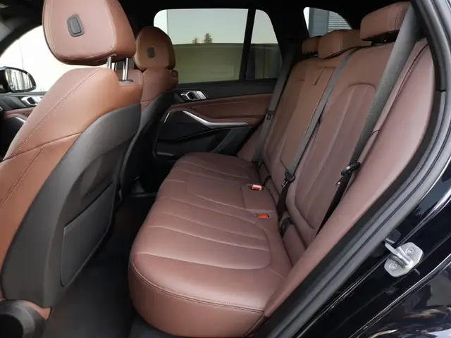 BMW X5 45e M-SPORT 4x4 PHEV Aut. *ADAPT LED / M-SPORT-BREMSE / NAVI / KAMERA / VOLLLEDER & MEMORY / HIFI SOUND* Ansicht 13