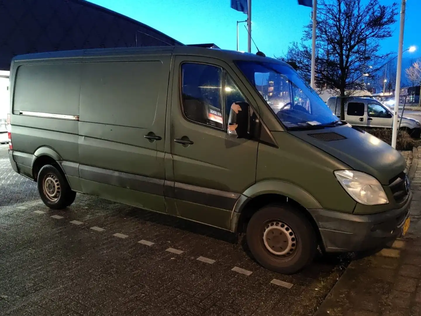 Mercedes-Benz Sprinter Groen - 1