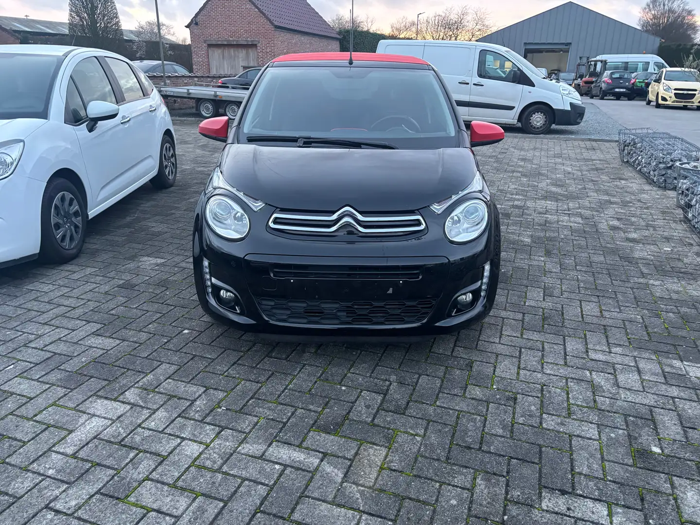 Citroen C1 C1 AIRSCAPE VTi 72 S Zwart - 2