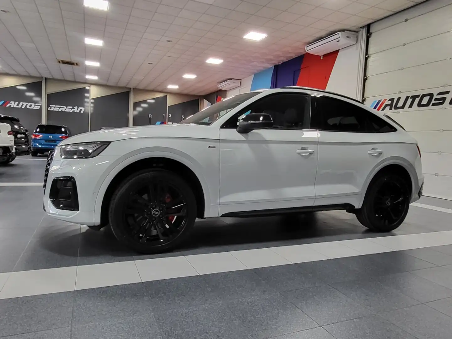 Audi Q5 Sportback 40 TDI quattro-ultra Black line S tronic Blanc - 1