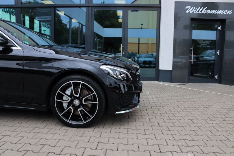 Mercedes-Benz C 400 T-Modell 4Matic AMG Line AHK Leder COMAND — photo 9