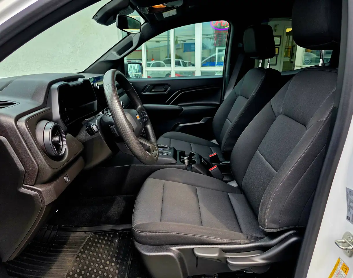 Chevrolet Colorado снимка Chevrolet Colorado