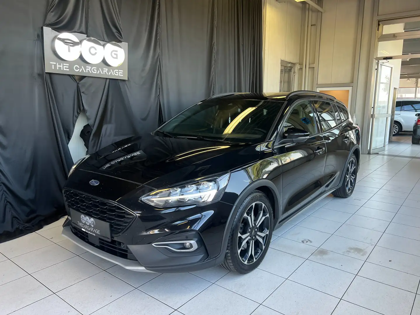 Ford Focus Active X 1 BESITZ! Schwarz - 1