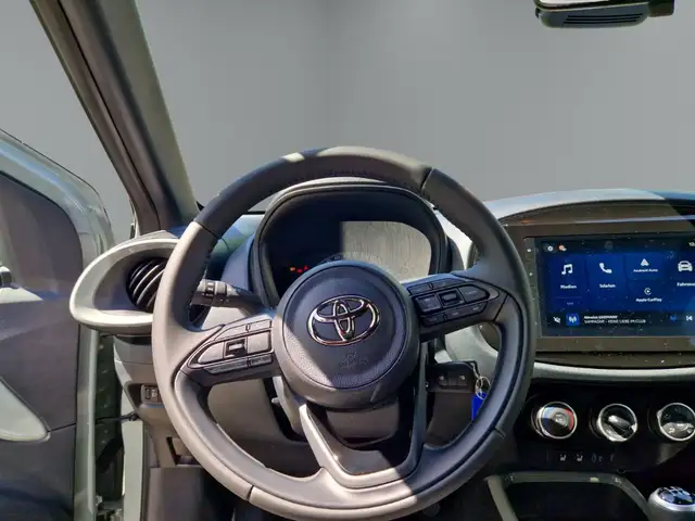 Toyota Aygo X view 14