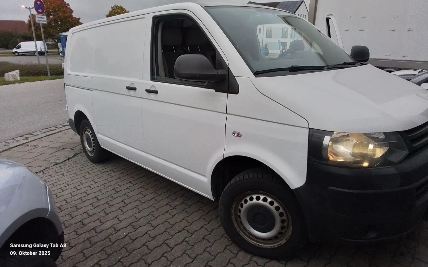 Volkswagen T5 Transporter Kasten-Kombi Kasten Weiß - 2
