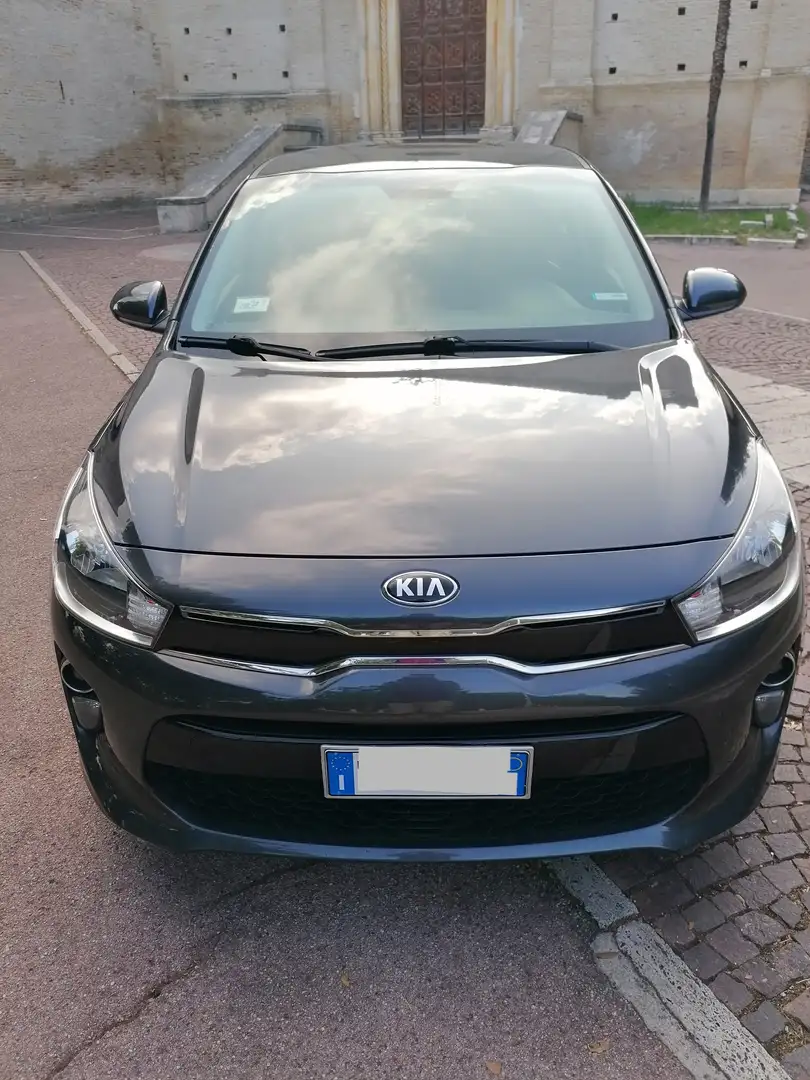 Kia Rio Rio 1.2 Evolution Gpl 82cv Grey - 1