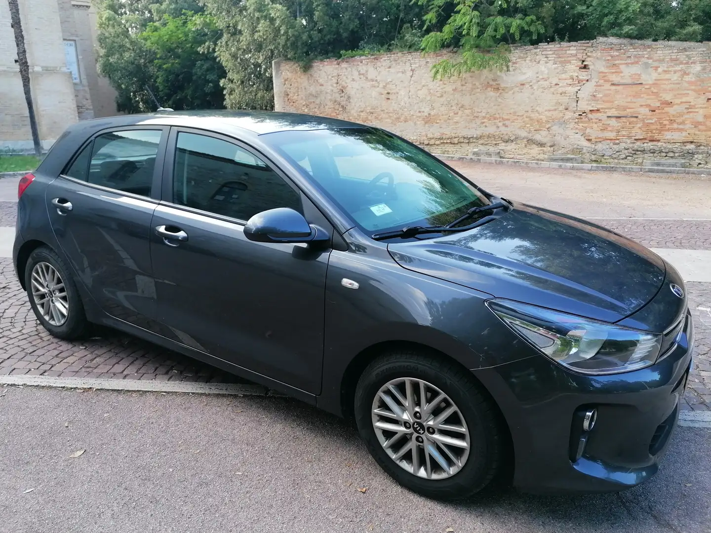 Kia Rio Rio 1.2 Evolution Gpl 82cv Grey - 2