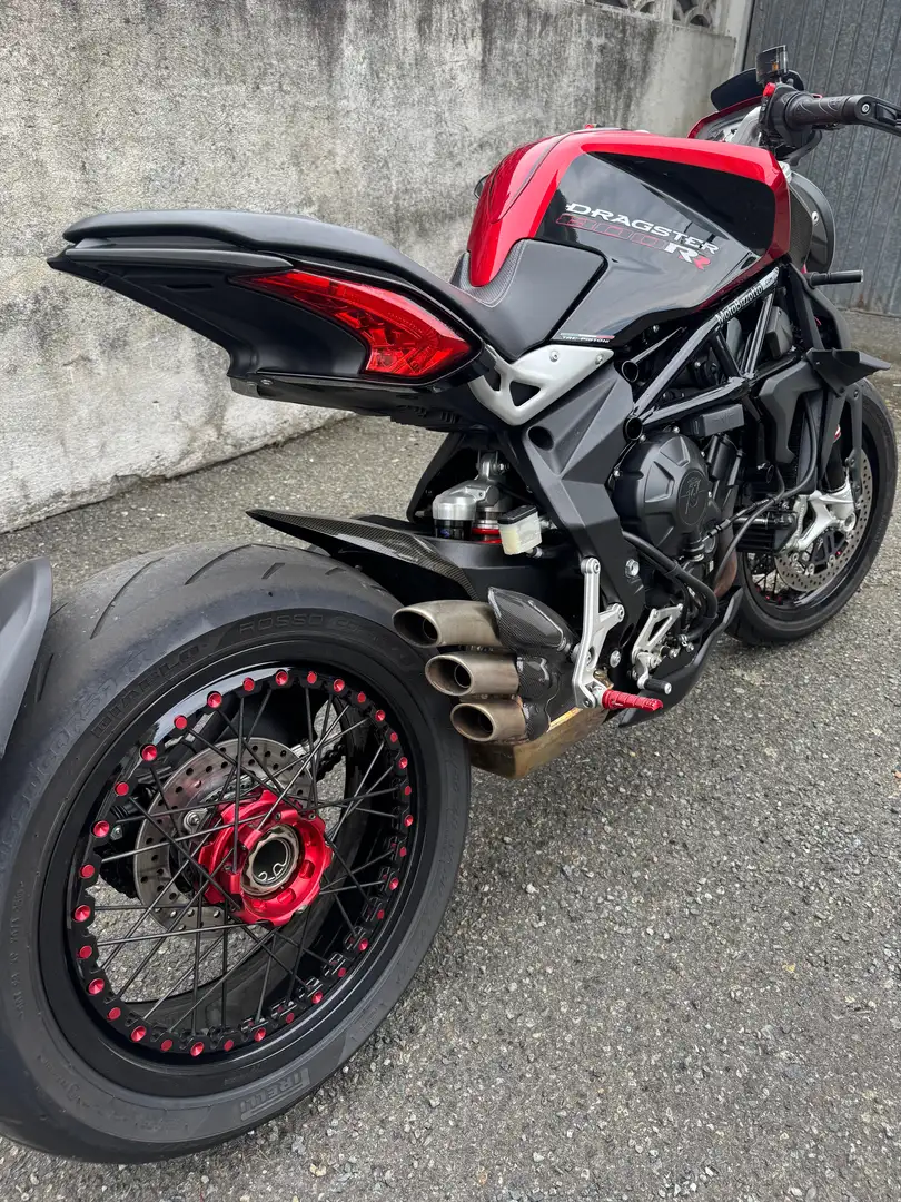 MV Agusta Brutale 800 Dragster Rot - 1