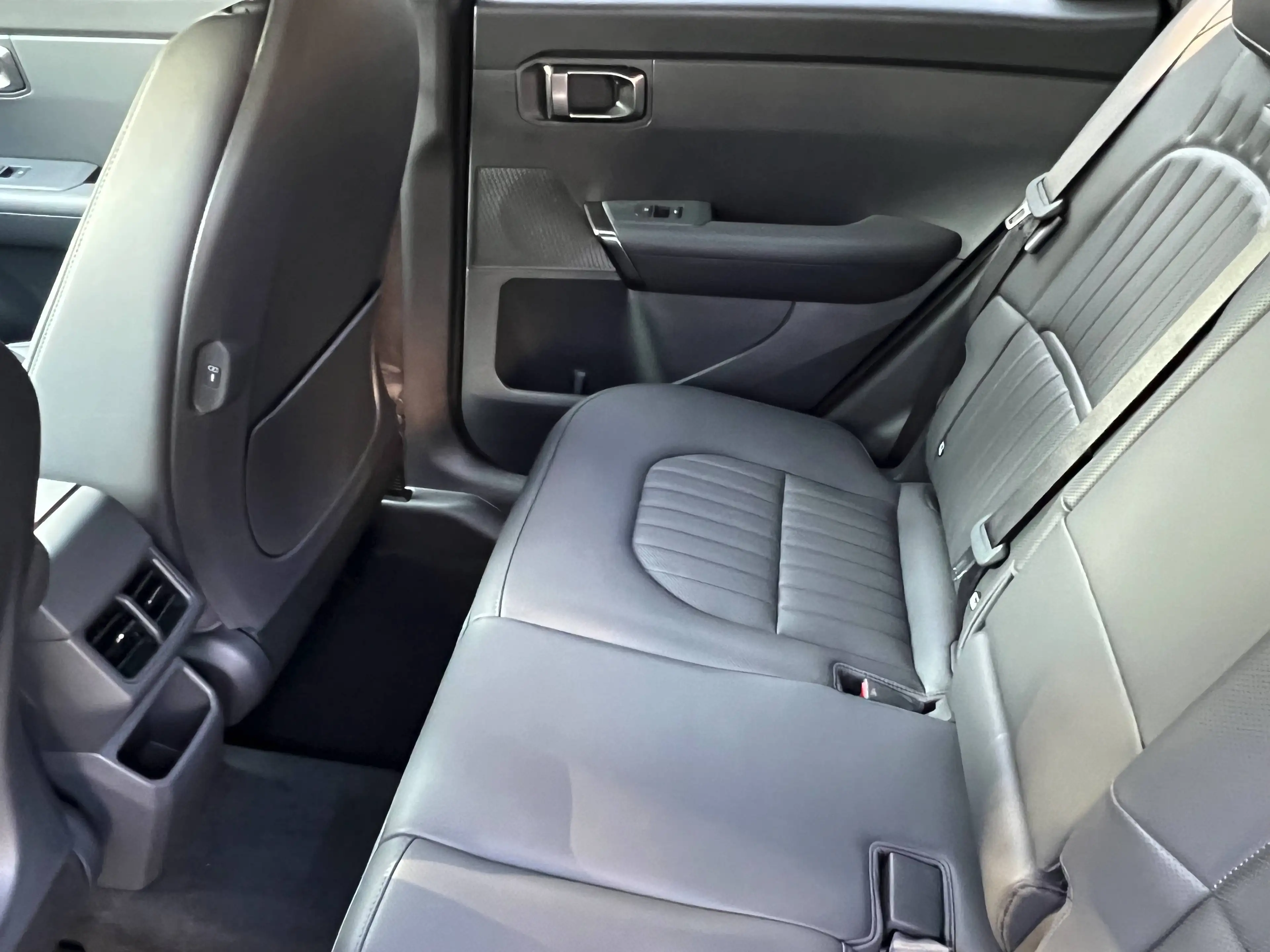 Kia Seltos X-Line — photo 8