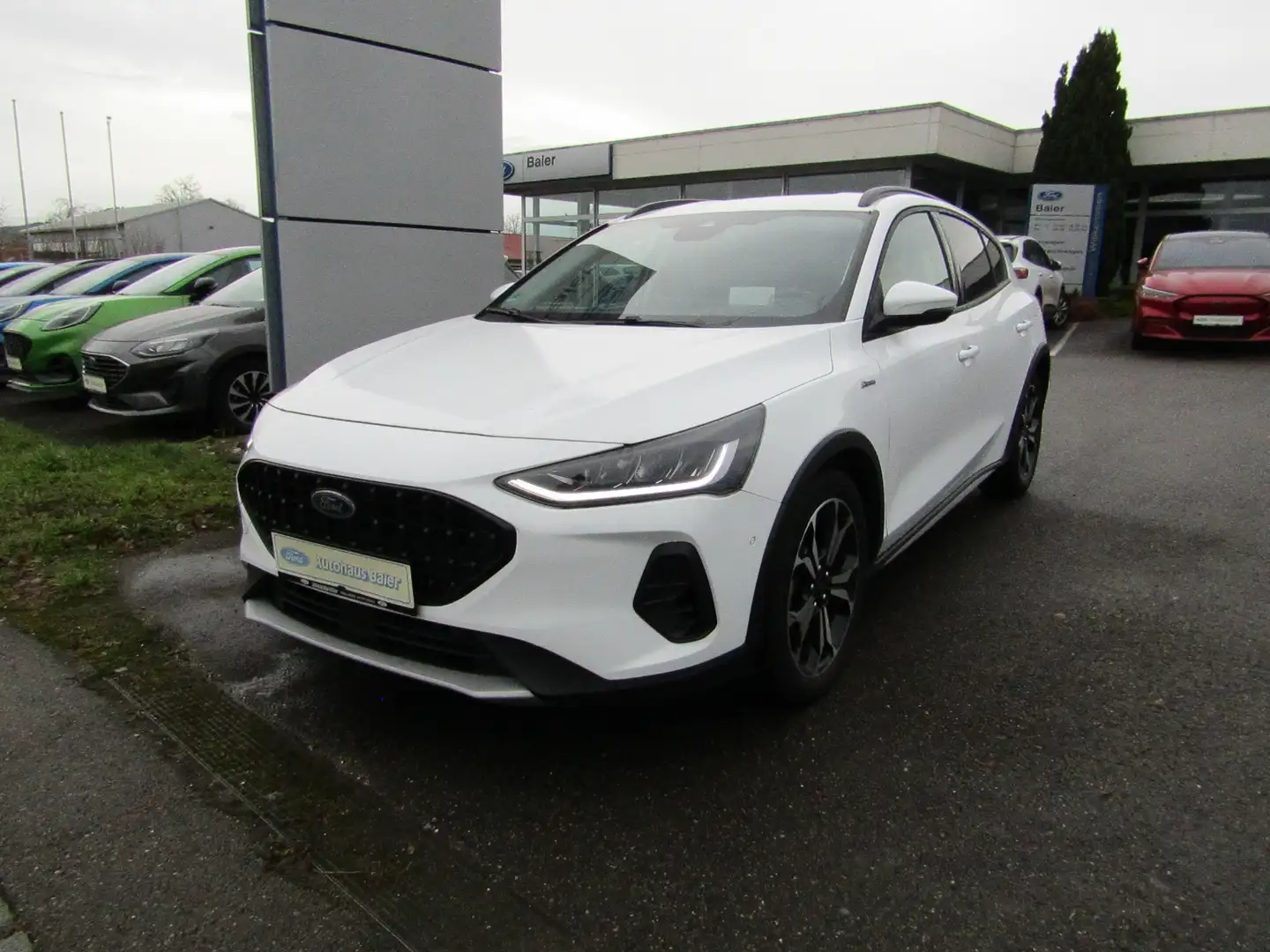 Ford Focus Active X - Automatik/HUD/ACC/TWA/Kamera Weiß - 2