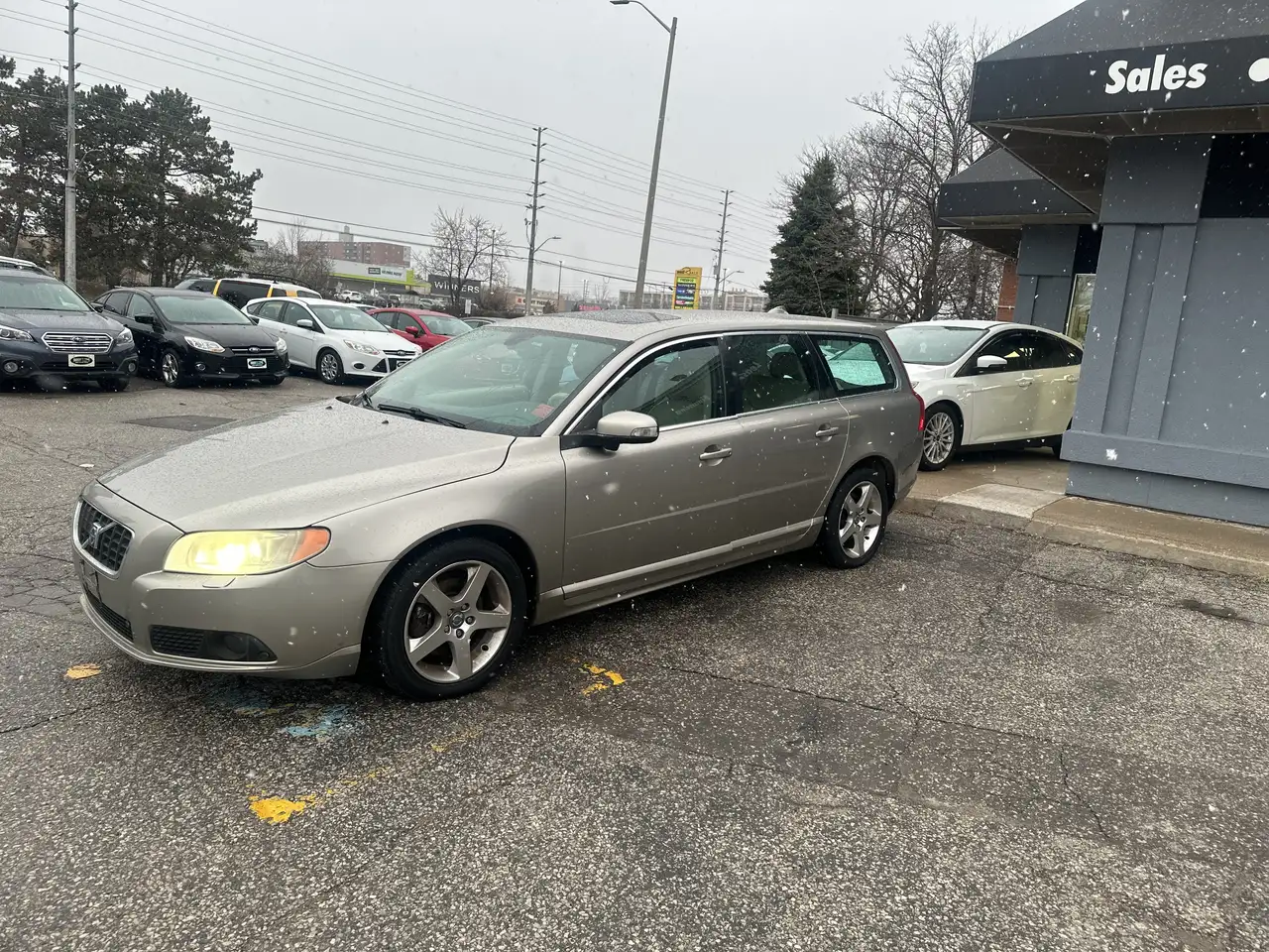 Volvo V70 снимка Volvo V70