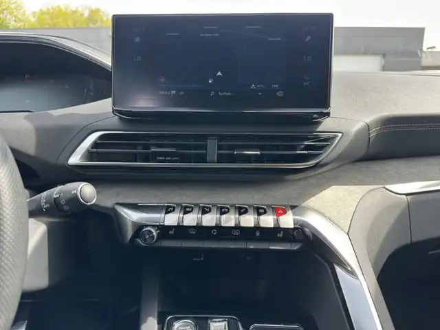 Peugeot 5008 view 12