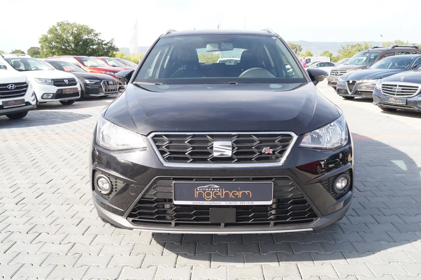 SEAT Arona FR Klima Tempomat PDC SHZ Euro 6 Schwarz - 2