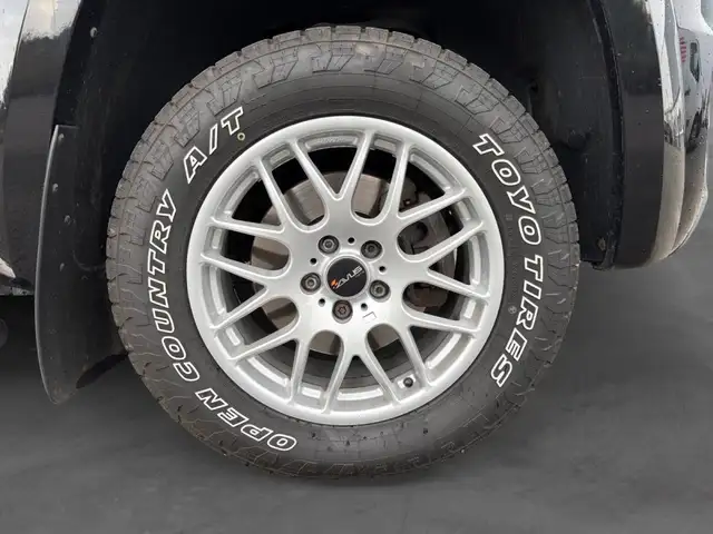 Volkswagen Amarok view 18